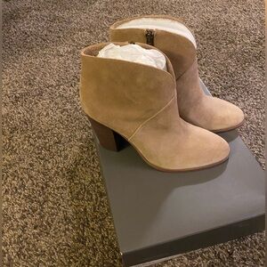 Beige suede vince camuto boots size 8M never worn.
